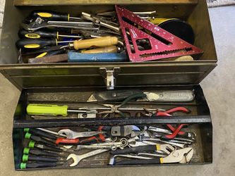 Park 18” toolbox with abunch of tools