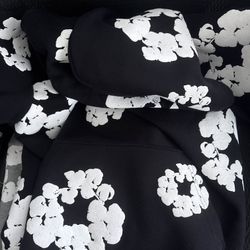 Denim Tears Cotton Wreath Sweatshirt Hoodie, Size M