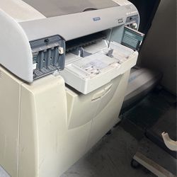 Epson 4000 With Stand 150.00