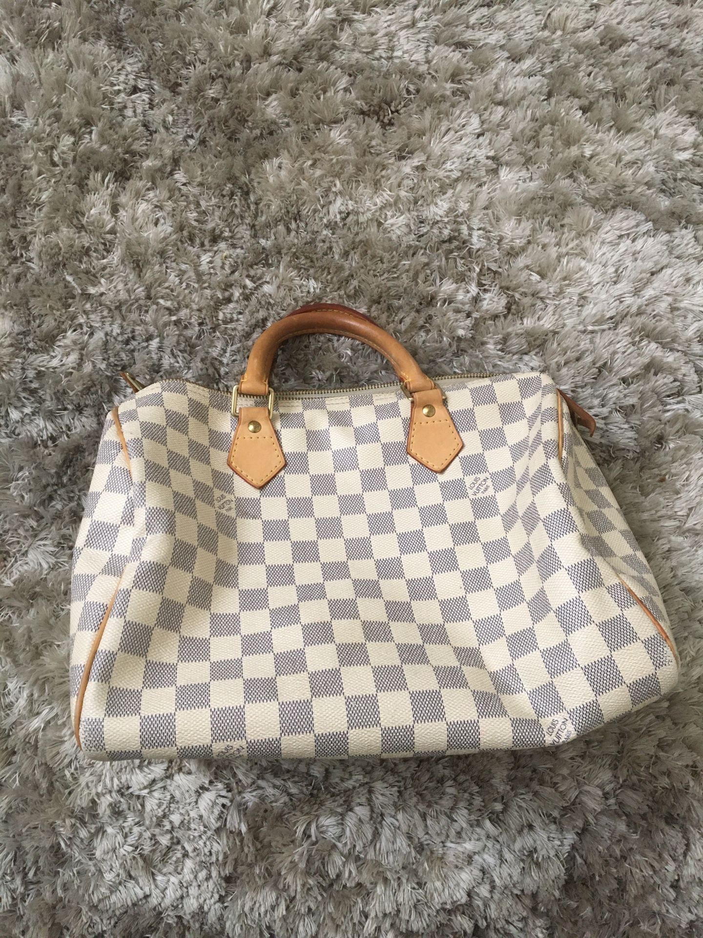 Louis Vuitton Speedy 35