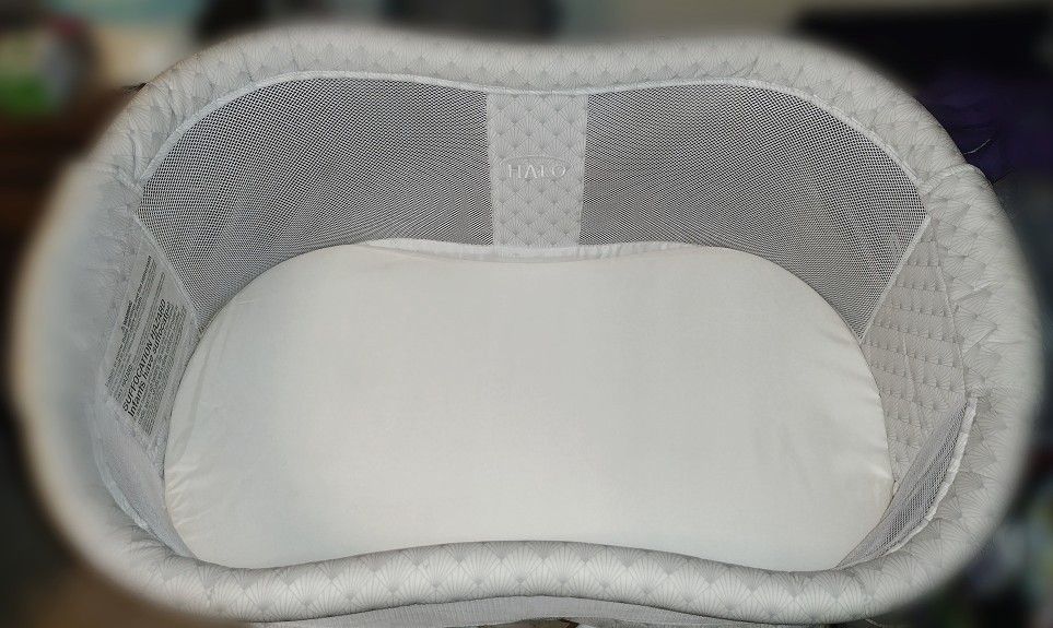 HALO Bassinet Glide Sleeper