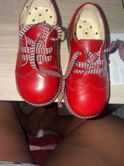 Gucci shoes