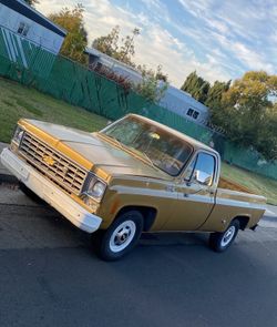1976 Chevrolet C20 Custom Deluxe