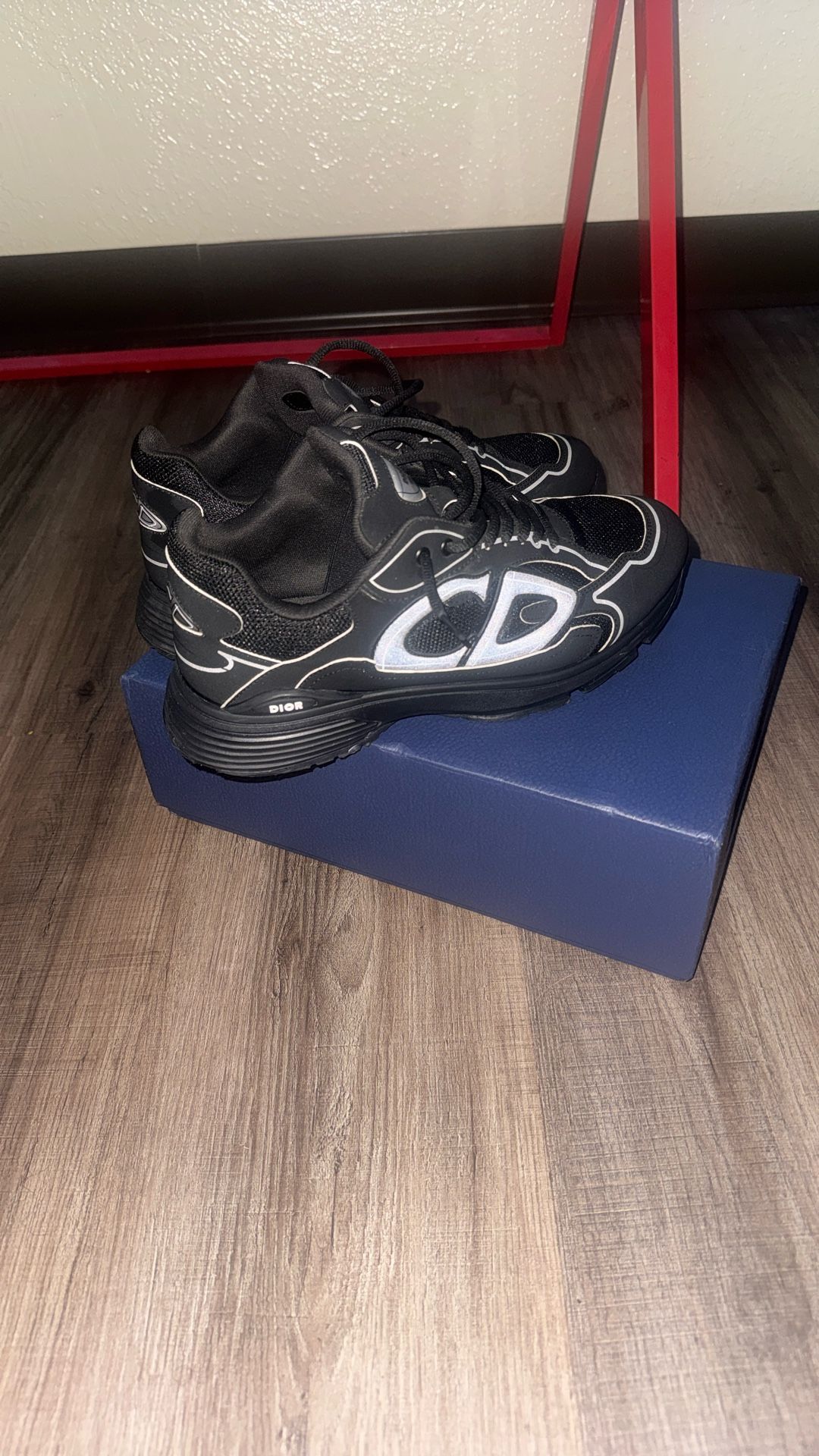 DIOR B30 Black