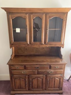 Solid Maple China Hutch Buffet - American Made - Excellent Condition