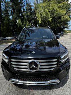 2024 Mercedes-Benz GLB-Class