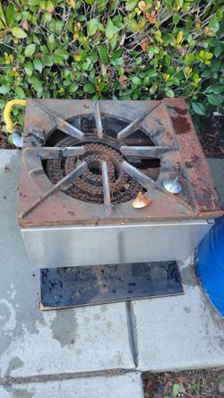 STOVE COMMERCIAL GAS  FIRM ON PRICE WILL NOT REPLY TO IS IT STILL AVAILABLE SEND MESSAGE WHEN YOU ARE READY TO COME 