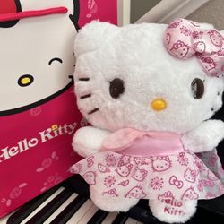 Hello Kitty Pink Bow Dress Plush 24 cm – Cute Collectible Doll with Tag