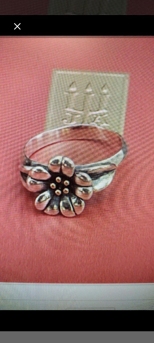 James Avery Retired Piece-Sterling and 18k Gold April Flower Ring sz  6.5