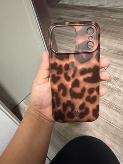 Velvet Caviar Case|  iPhone 17pro max