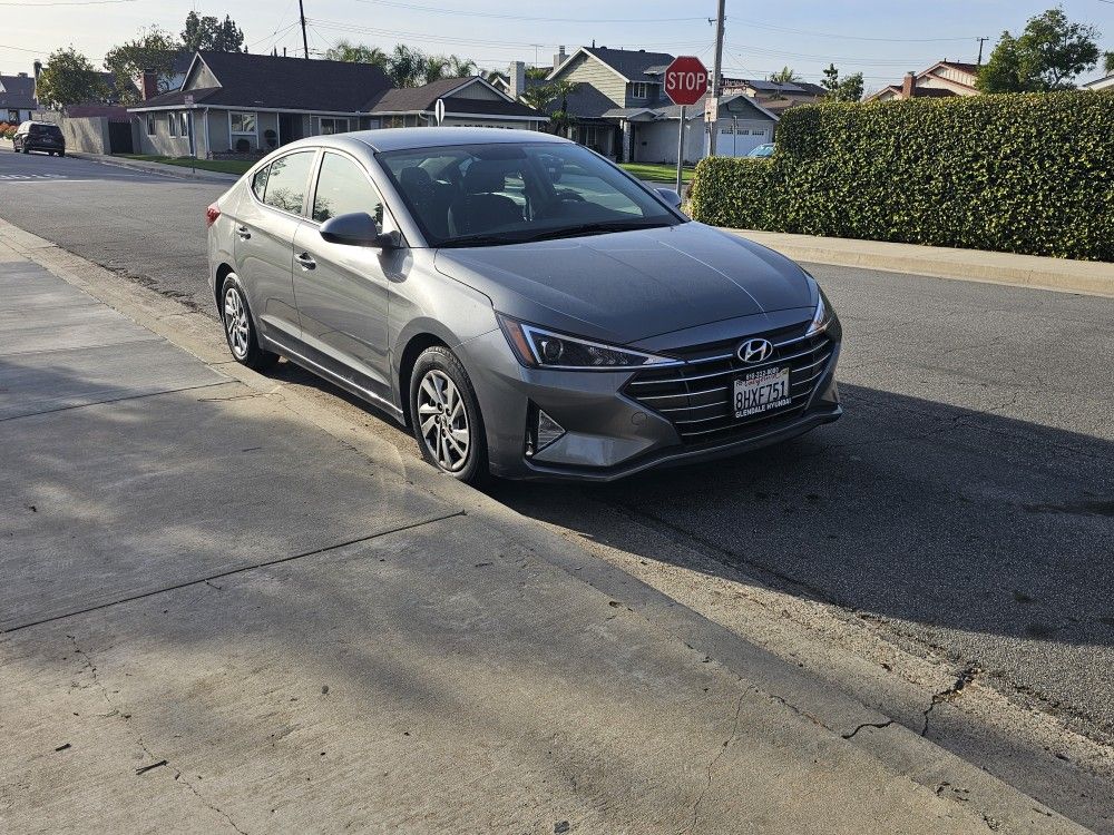 2019 Hyundai Elantra