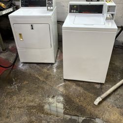 Speedqueen Washer And Dryer Set
