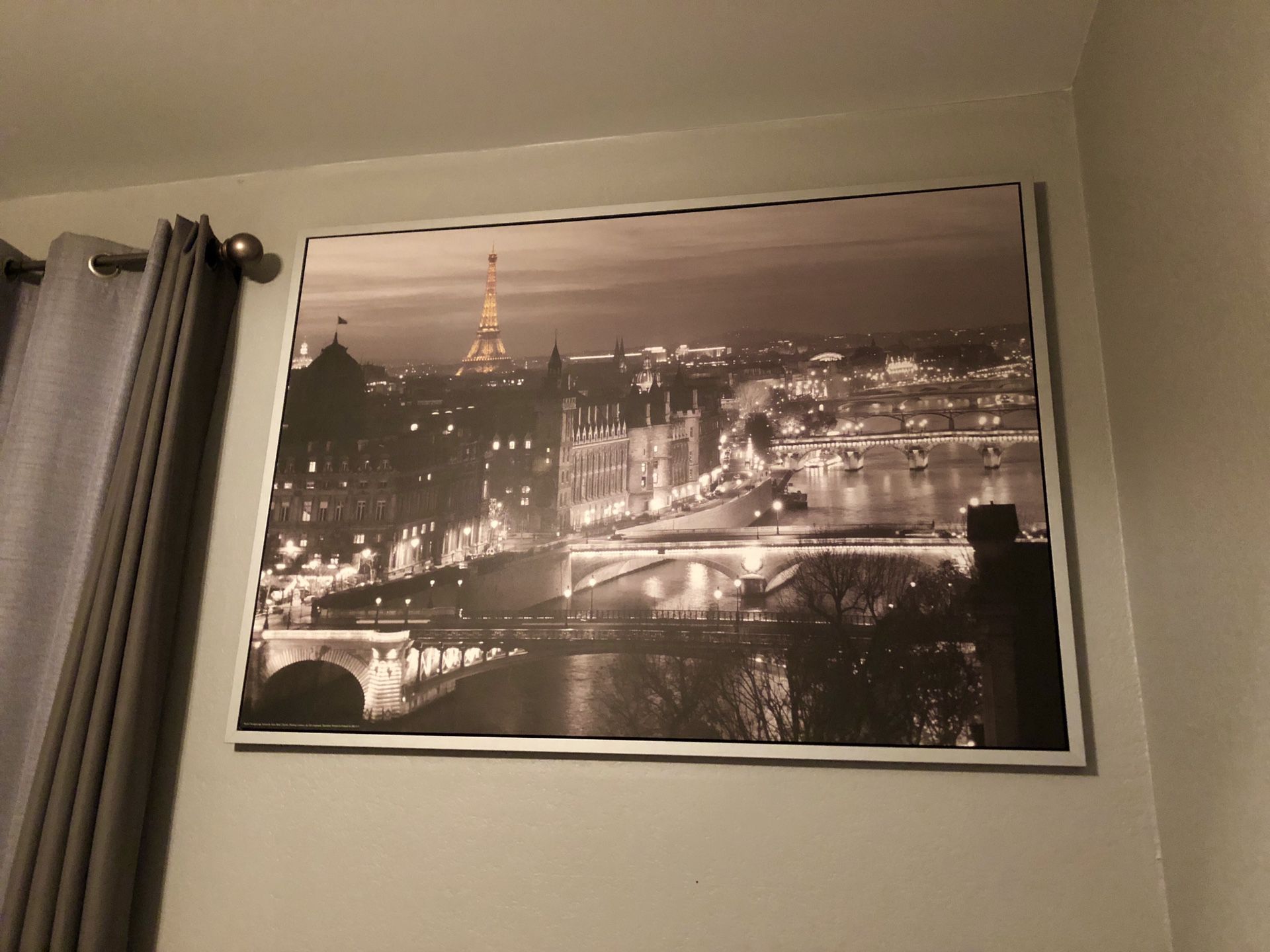New Paris picture/ art
