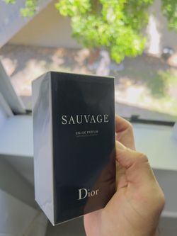Dior Sauvage Eau de Parfum - 100ml (New & Sealed)