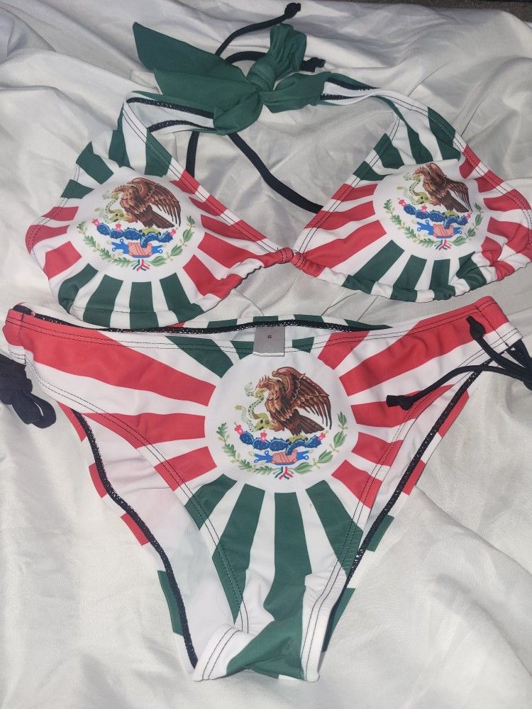 2 Piece Bikini Set Size Small