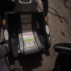 Car seat And Two Bases