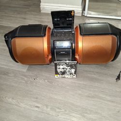Giant Boombox Cd Player With Ipad Attachment 