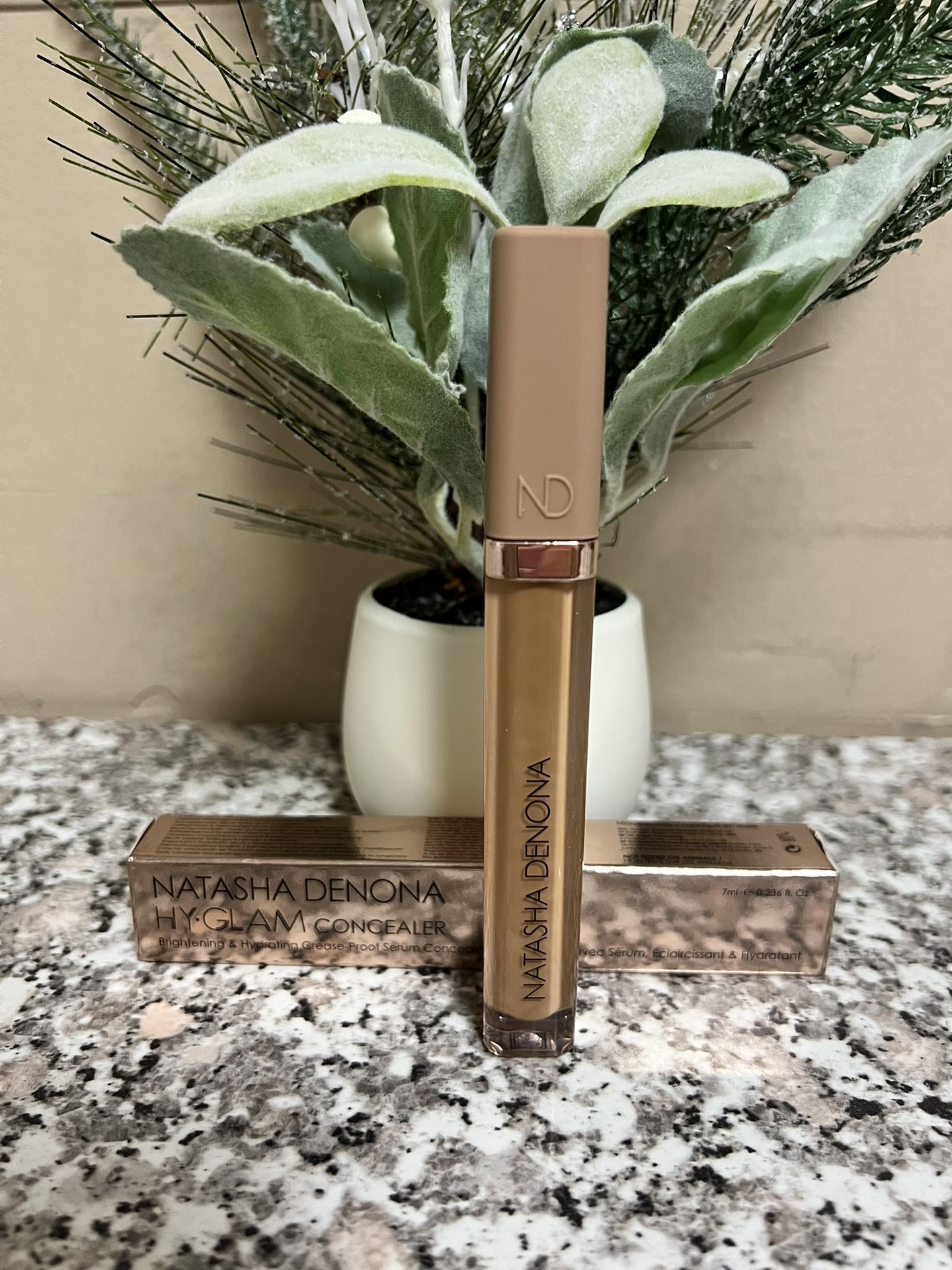 Hy-Glam Concealer Natasha Denona