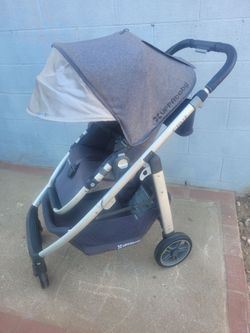 *Cleaned* Uppa Baby Cruz Stroller