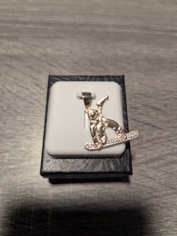 925 silver skater pendant