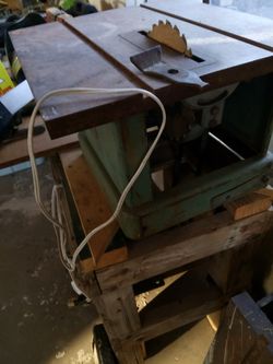 Electric Saw... Serrucho electrico