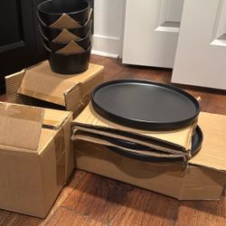 Plates And Bowls 