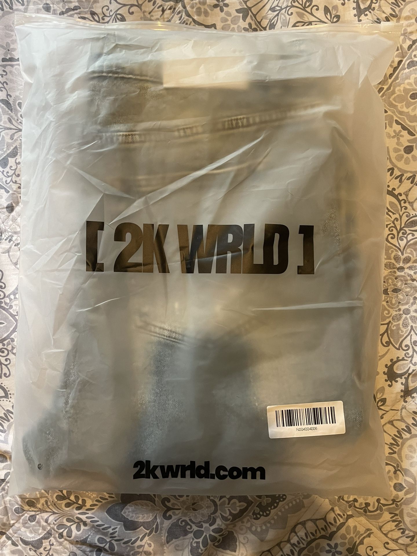 2k WRLD pants