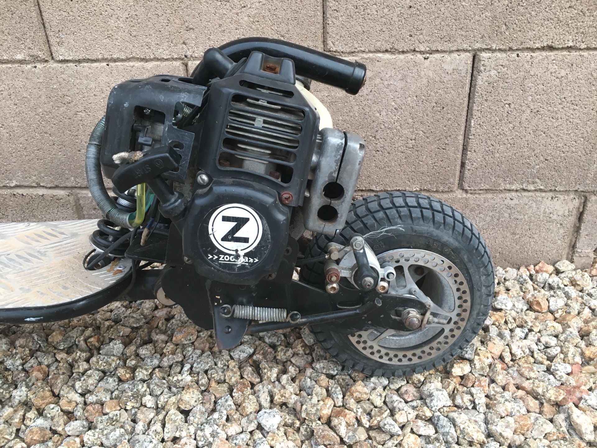 Zooma gas scooter for Sale in Litchfield Park, AZ OfferUp