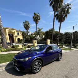 2017 Infiniti Qx30