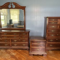 Bedroom set