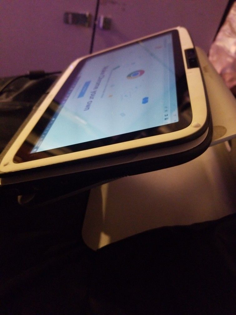 Laptop/Touch/Tablet Combo with Webcam