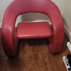 Jaymar-style Tongue Chair