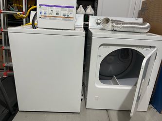 Inglis by Whirlpool Heavy Duty Washer/Dryer Set