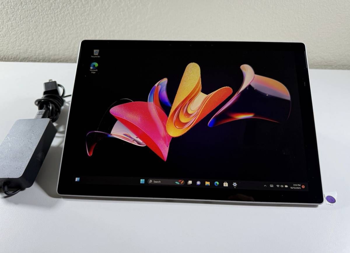 Microsoft Surface Pro Touch Screen Win11 - Laptop Tablet 
