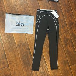 Brand New Alo Set