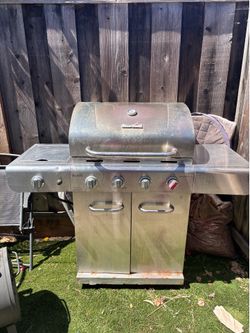 Propane CharBroil Grill