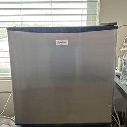 Koolatron Mini Fridge