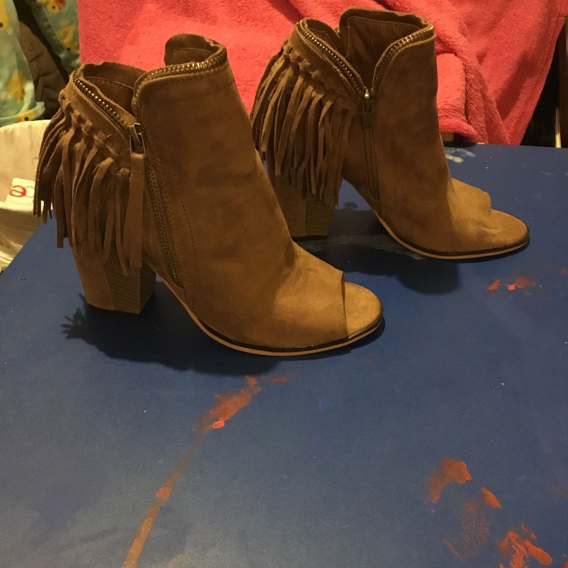 Tan Sz 8 CATO Ankle Booties Open Toe Suede Like Feel W/ Zipper And Fringe