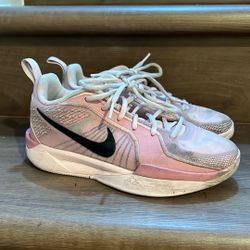 Nike Sabrina 3’s - 3.5 Youth - Basketball Shoes