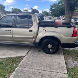 2001 Ford Explorer