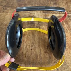 Cliff Keen wrestling earguard /headgear