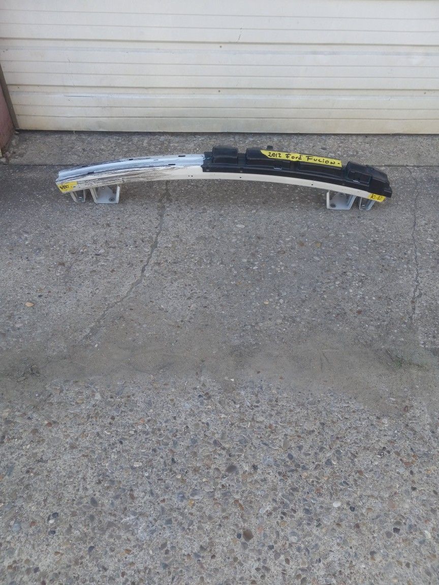 2010-12 Ford Fusion Back Rebar