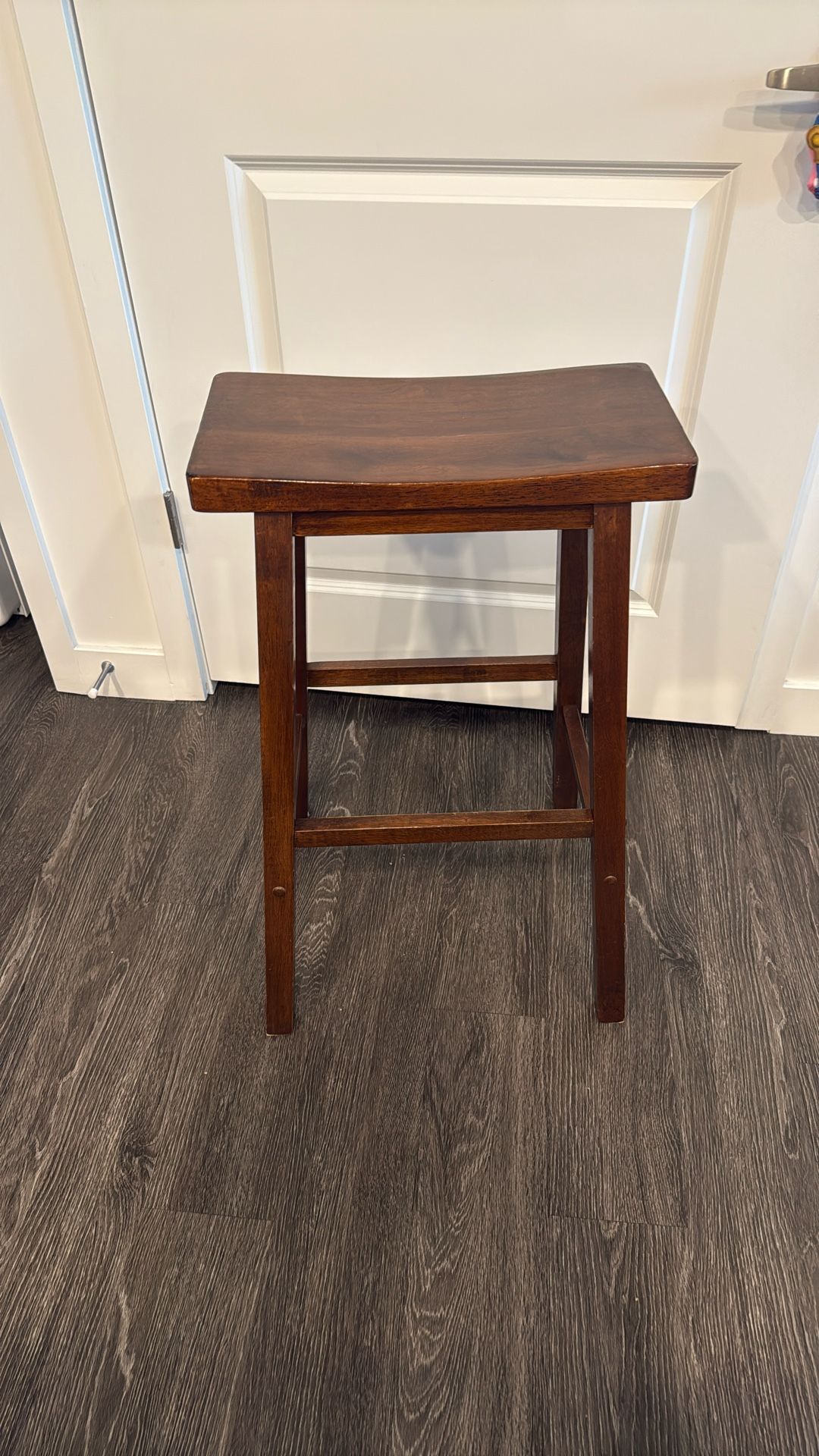 Wood chair