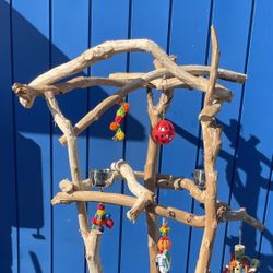 Macaw / Cockatoo Perch Tree - Thick And Curvy , Nirvana For Mr Feathers ! 👍🏼