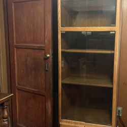 Curio Hutch