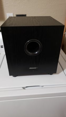 Pioneer Subwoofer Sw8 by Andrew Jones. $130. Pickup in Oakdale