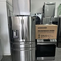 Full Samsung kitchen in stainless steel with 3 months warranty, delivery available  1850