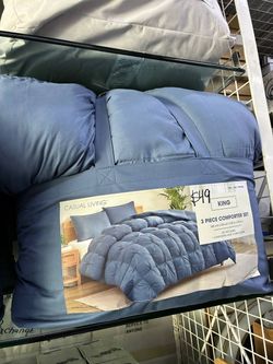 Casual living king 3 piece comforter set