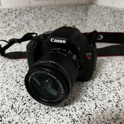 Canon EOS Rebel T3i