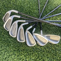 Men’s Golf Iron Set. 4-PW Stiff